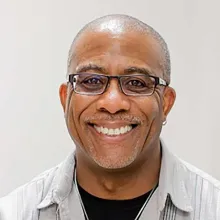 Headshot of Bryan Carter